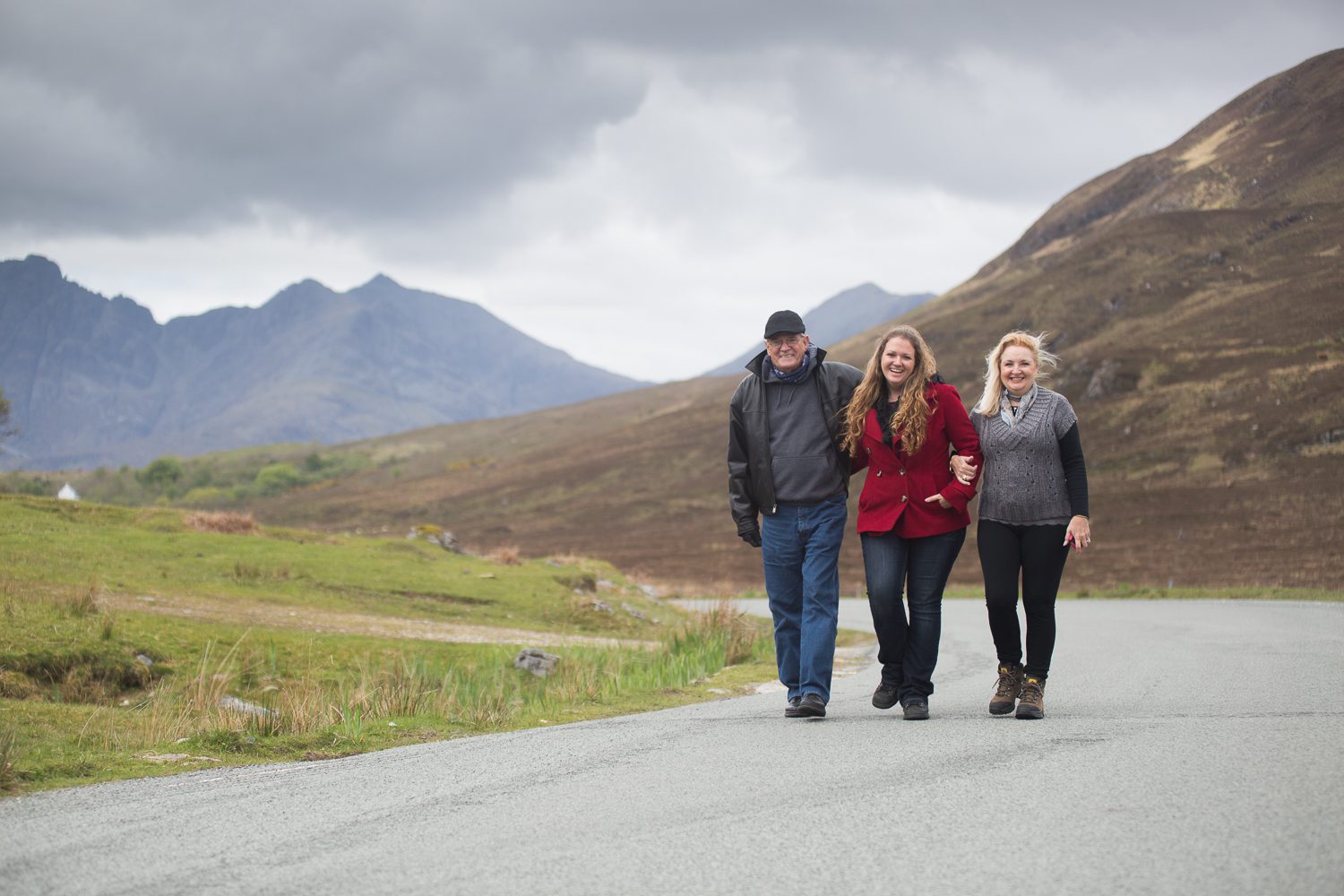Elgol, family photography, family photographer Isle of Sklye, Loch Coruisk, Cuillin, family photographer Skye