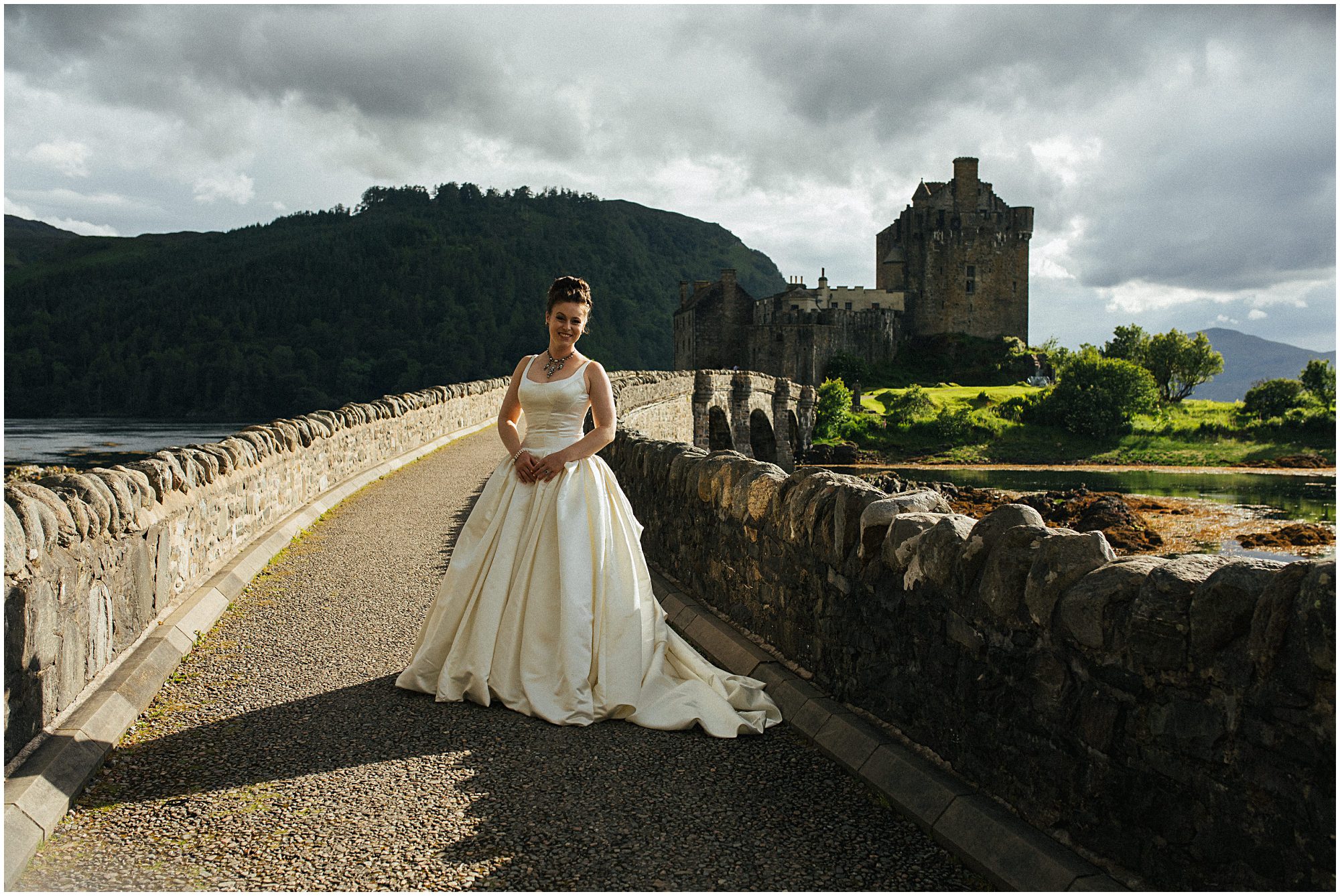 Eilean Donan Castle wedding photographer, eilean Iarmain hotel wedding photography