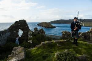 Elopement Duntulm Castle Isle of Skye with piper