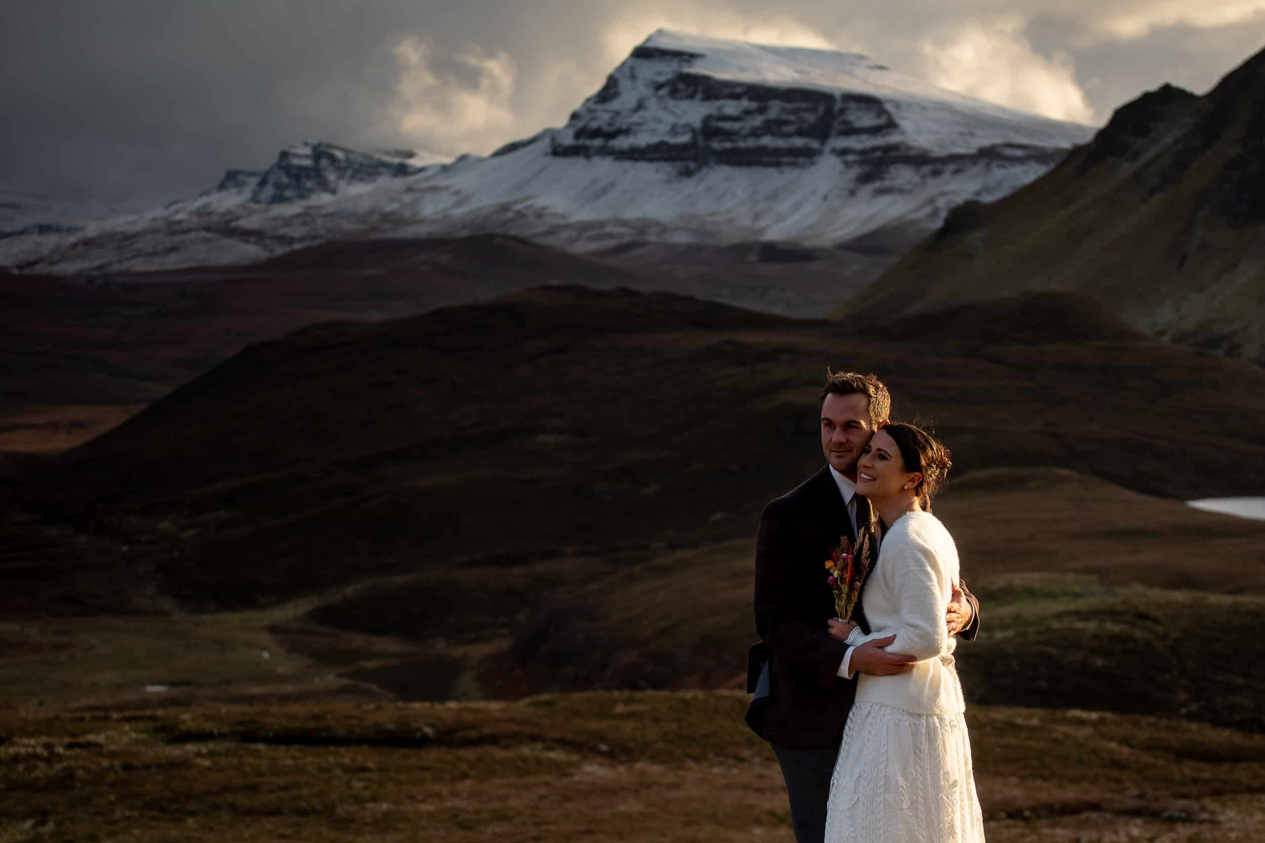 Elopement Photography Quiraing Isle of Skye sunset ceremony quaich