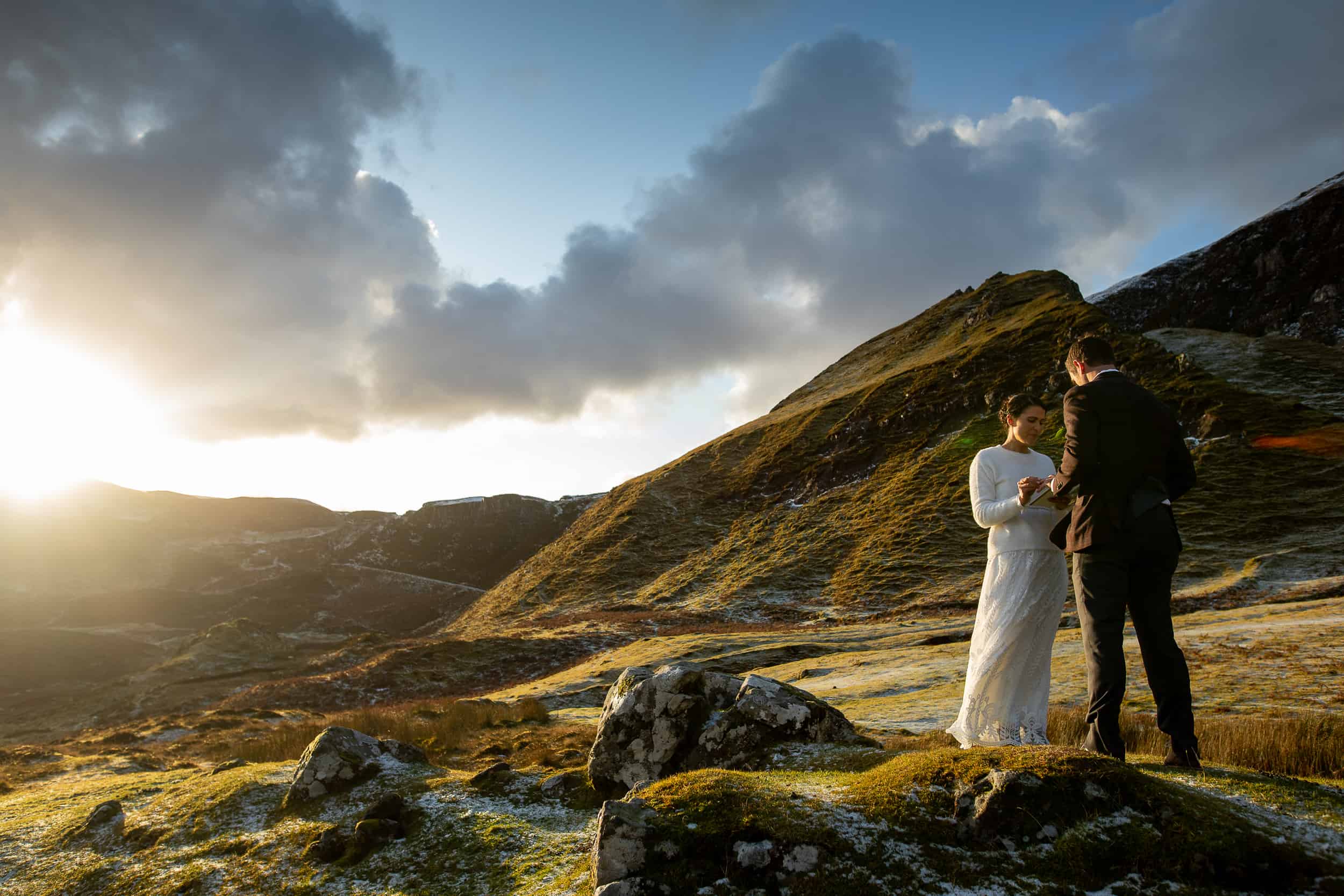 Elopement Photography Quiraing Isle of Skye sunset ceremony quaich