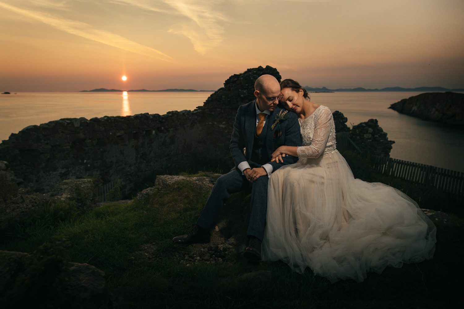 Sunset elopement Isle of Skye